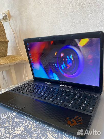 Мощный Sony/core i7/8 Гб/SSD/в идеале