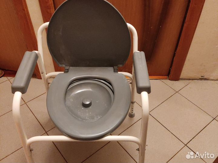 Стул туалет для инвалидов