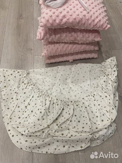 Бортики в кроватку, одеяло, простынь, кокон