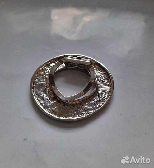 Зажим для платка