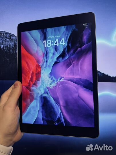 iPad 9 64 gb Wi Fi (на гарантии)