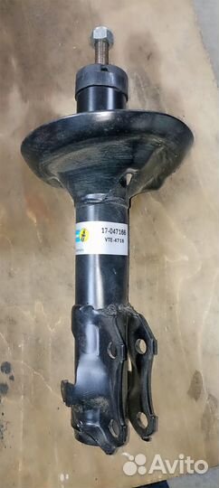 Амортизатор передний VW B2