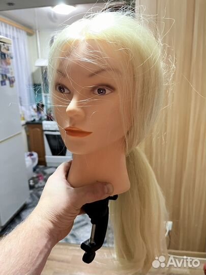 Голова манекен с натуральными волосами