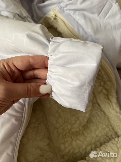 Зимний комбинезон для девочки