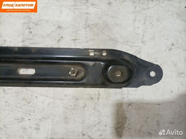 Планка кассеты радиаторов нижняя Peugeot 308 T7