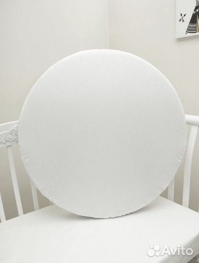 Матрас в круглую кроватку