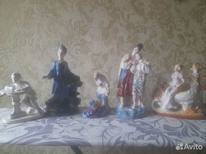 Фарфоровые статуэтки