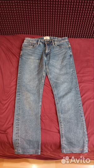 Джинсы