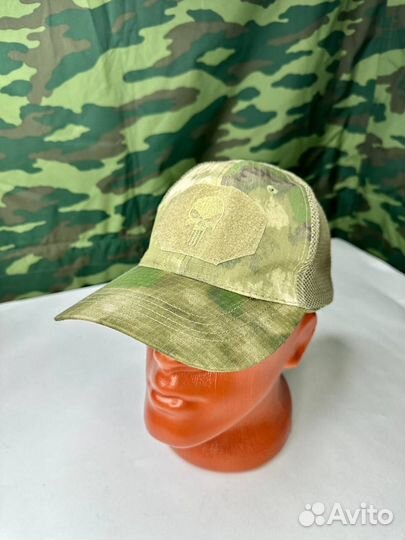 Кепка с черепом