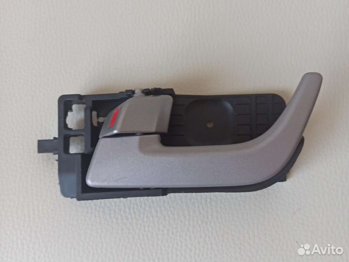 Ручка двери geely emgrand левая