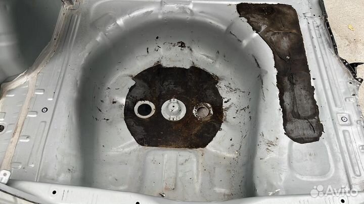 65500h0050/65513-H5000 Панель пола 2017-2022 бу