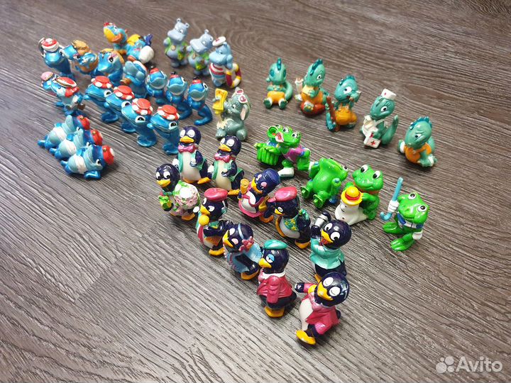 Киндер сюрприз акулы, пингвины, дракончики, разные