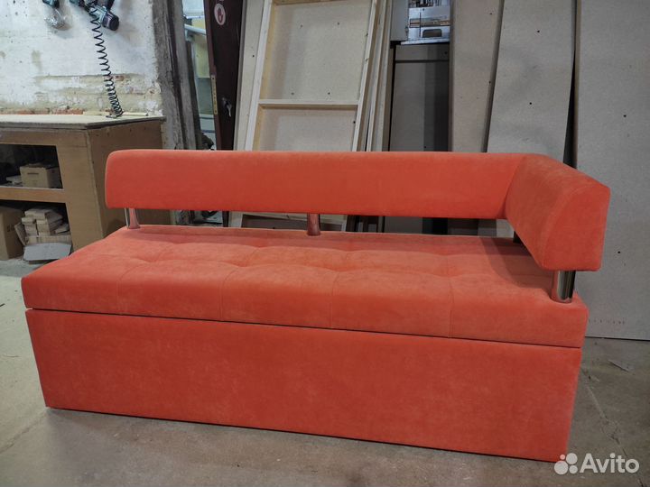 Кухонный диван