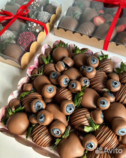 Клубника в шоколаде,голубика в шоколаде, доставка