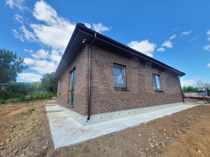 Коттедж 90 м² на участке 5 сот.