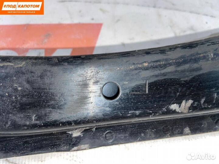 Кронштейн (крепление) левый Mitsubishi Outlander