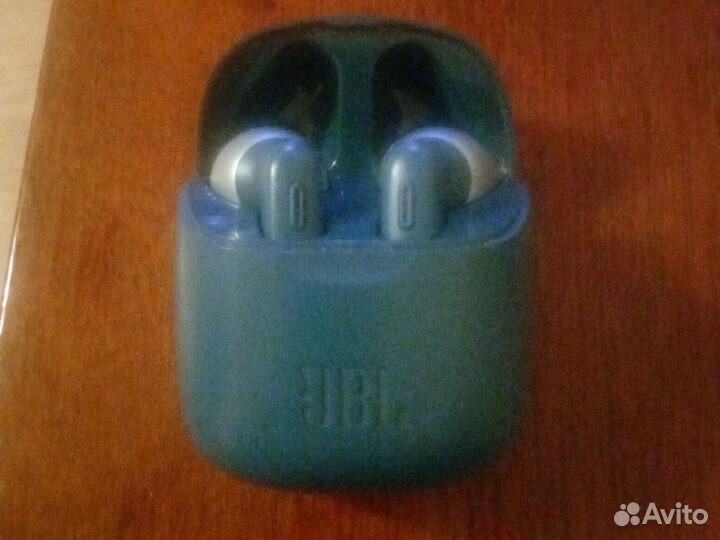 Беспроводные наушники jbl