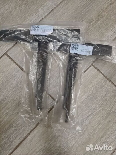 Ножки UE50AU8000U