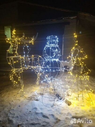 Новогодние фигурки - снеговик, ёлочка, олени, тигр