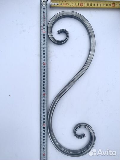 Кованный элемент “Валюта S”