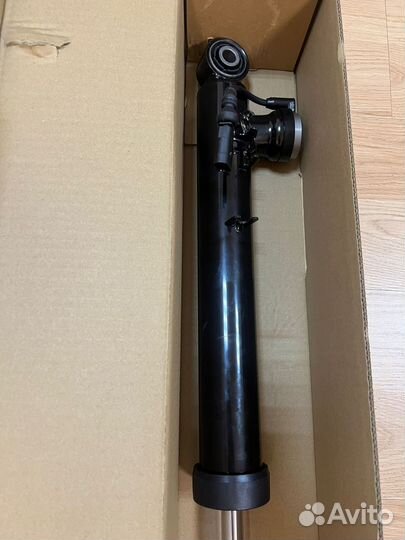 Задний амортизатор подвески ауди q5 8R0513026G