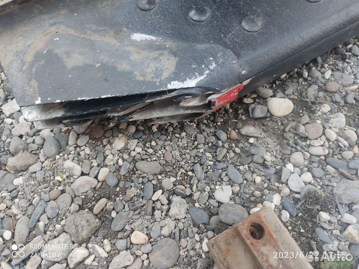 2 подножки на ниву и защита на ниву