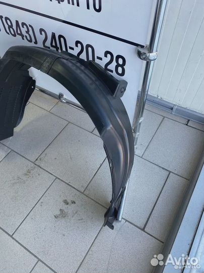 Подкрылок передний левый Kia Rio 2