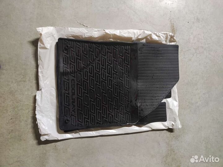 Автомобильные коврики для Geely Coolray (2023)