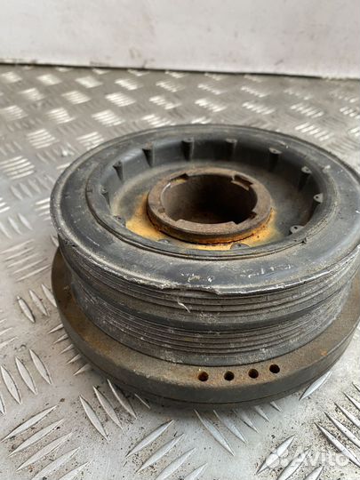 Шкив коленчатого вала 11232247890 бмв 5 серия