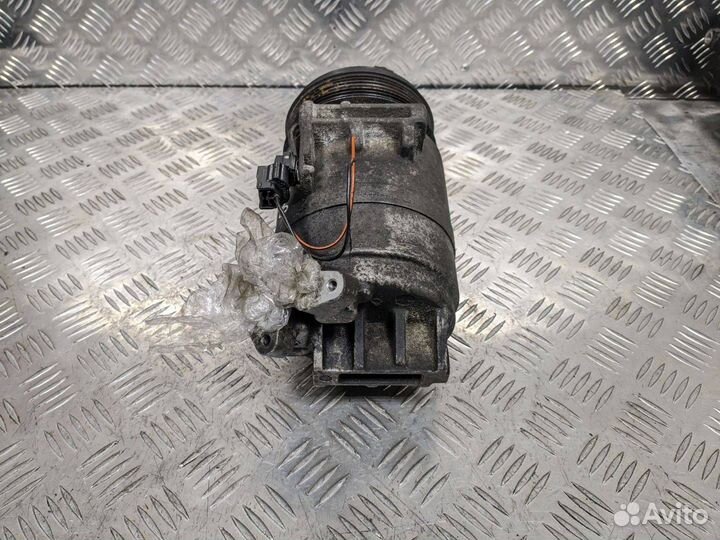 Компрессор кондиционера Renault Koleos 92600JY02A