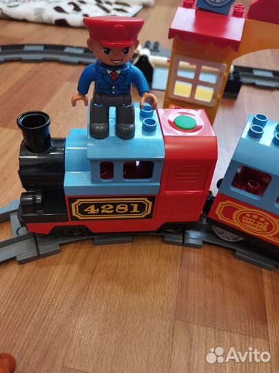 Lego duplo поезд 10507+10506