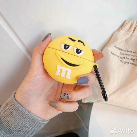 Чехлы для AirPods 1/2 и Pro