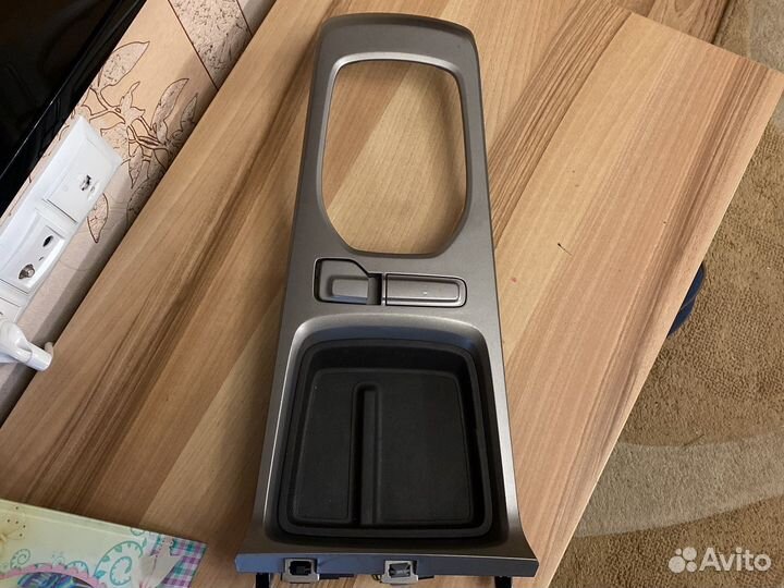 Накладка центральной консоли от Chevrolet camaro