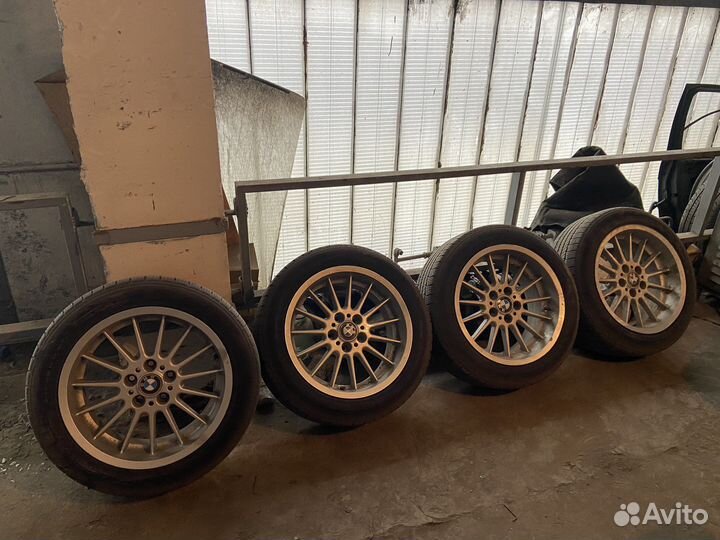 R18 Triangle TR257 235/50, PCD 5x120 DIA 64.1