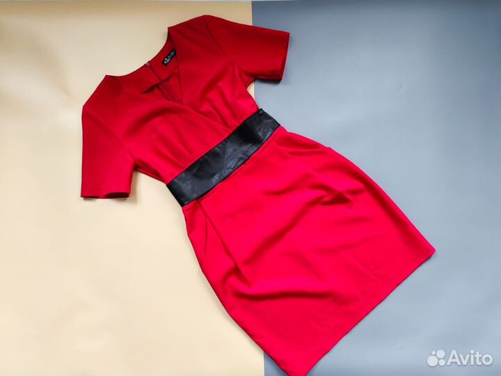 Женское платье красное 44