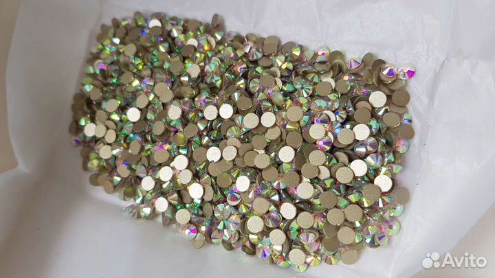 Стразы и камни для шитья, украшения