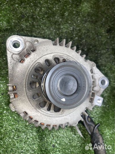 Генератор QR20DE Nissan Serena TNC24 23100AU400