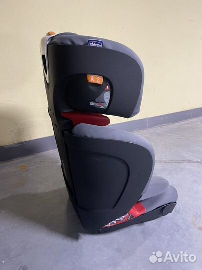 Автокресло chicco