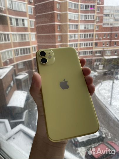 iPhone 11, 64 ГБ