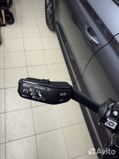 Блок подрулевых переключателей 5Q1953521LA