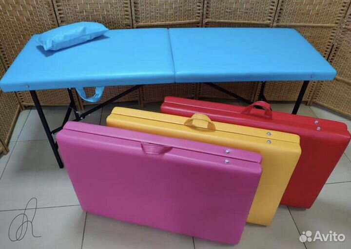 Кушетка в желтом цвете в наличии