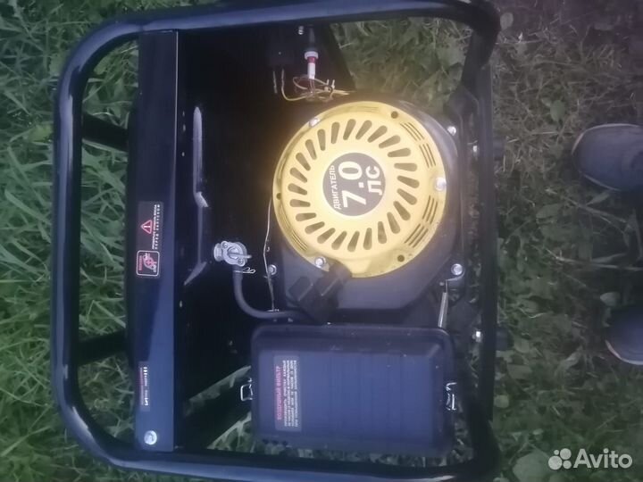 Генератор бензиновый