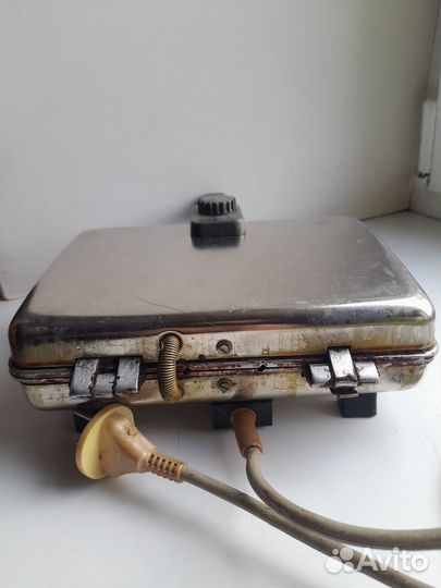 Электровафельница. СССР