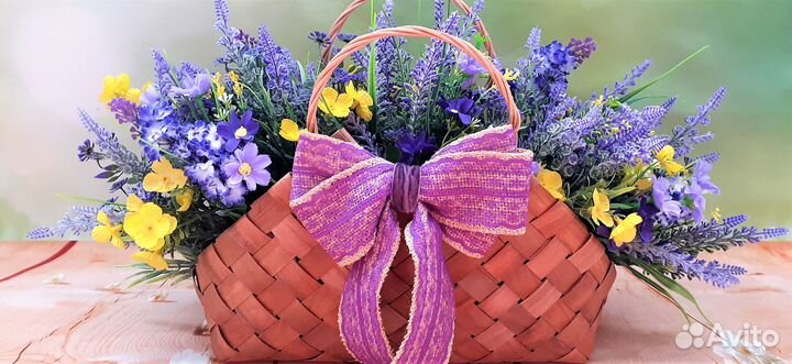 Корзинка с лавандой