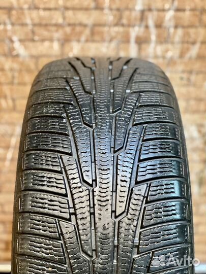 Nokian Tyres Hakkapeliitta R 235/55 R17