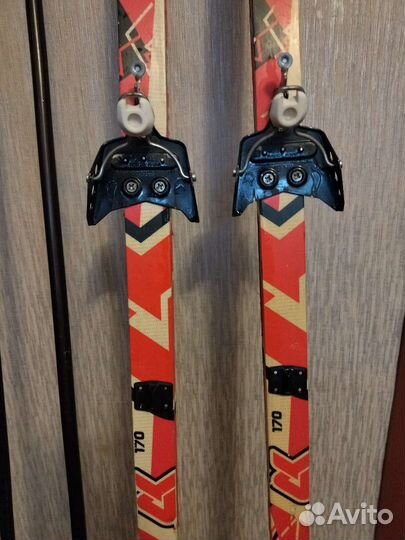 Беговые лыжи