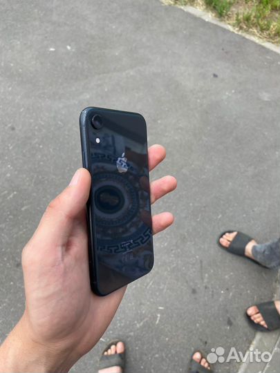 iPhone XR 128 GB Ростест