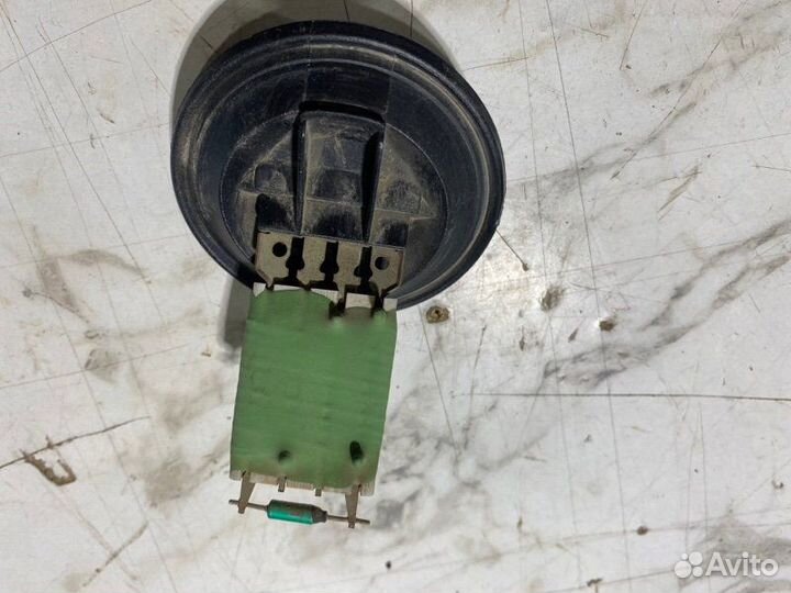 Резистор печки Volkswagen Polo MK5 cfna 2012