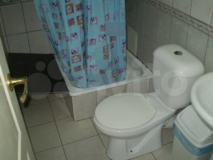 Комната 16 м² в 1-к., 1/2 эт.