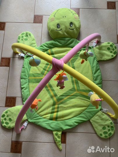 Развивающий коврик для малыша